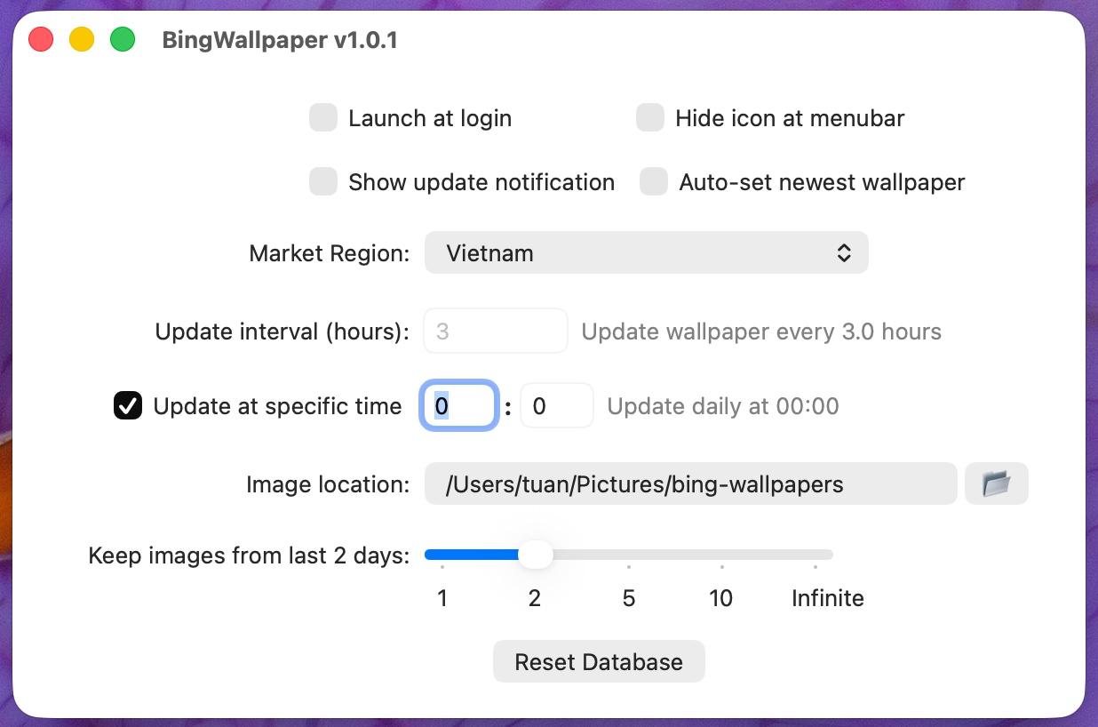 BingWallpaper settings window with launch at login, market region, update interval and image retention options